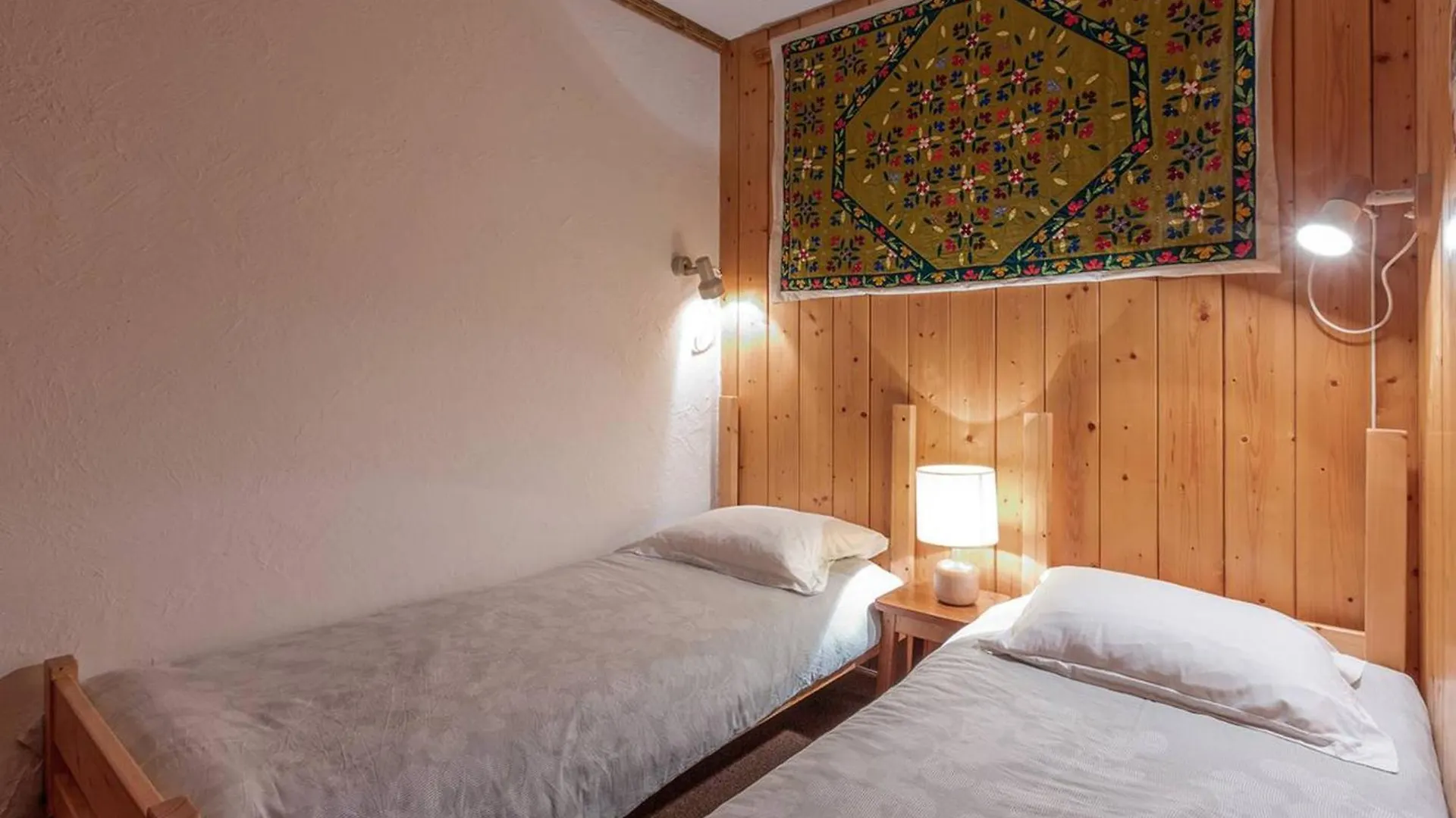 Duplex Spacieux Avec Terrasse, Garage, Et Wifi A Meribel - Fr-1-355-7 Apartment
